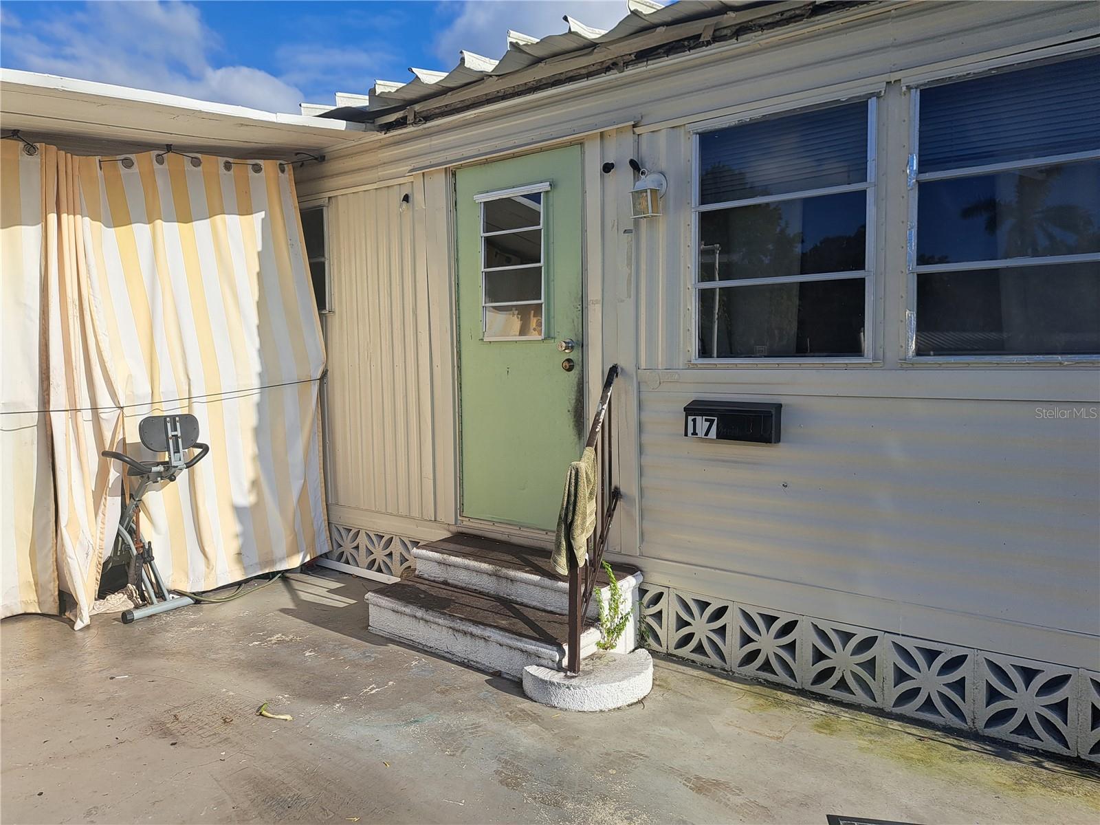 3701 14 STREET W, lot #17, Bradenton, FL 34205