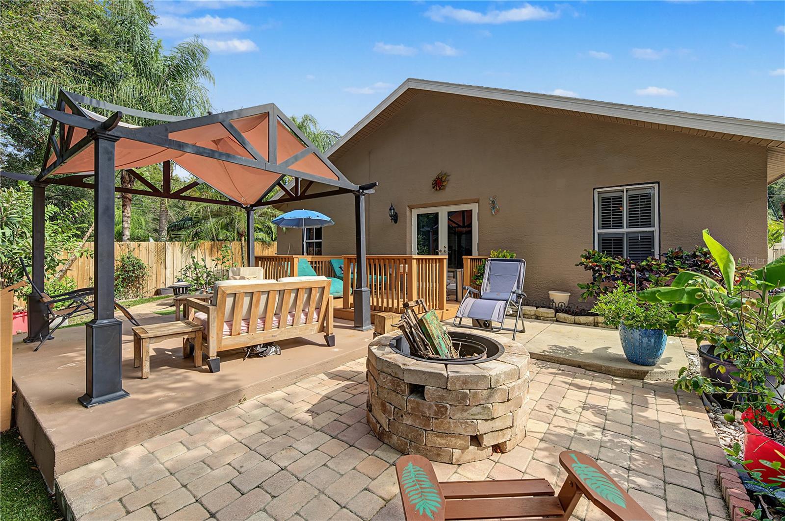 631 4TH AVENUE N, Safety Harbor, FL 34695