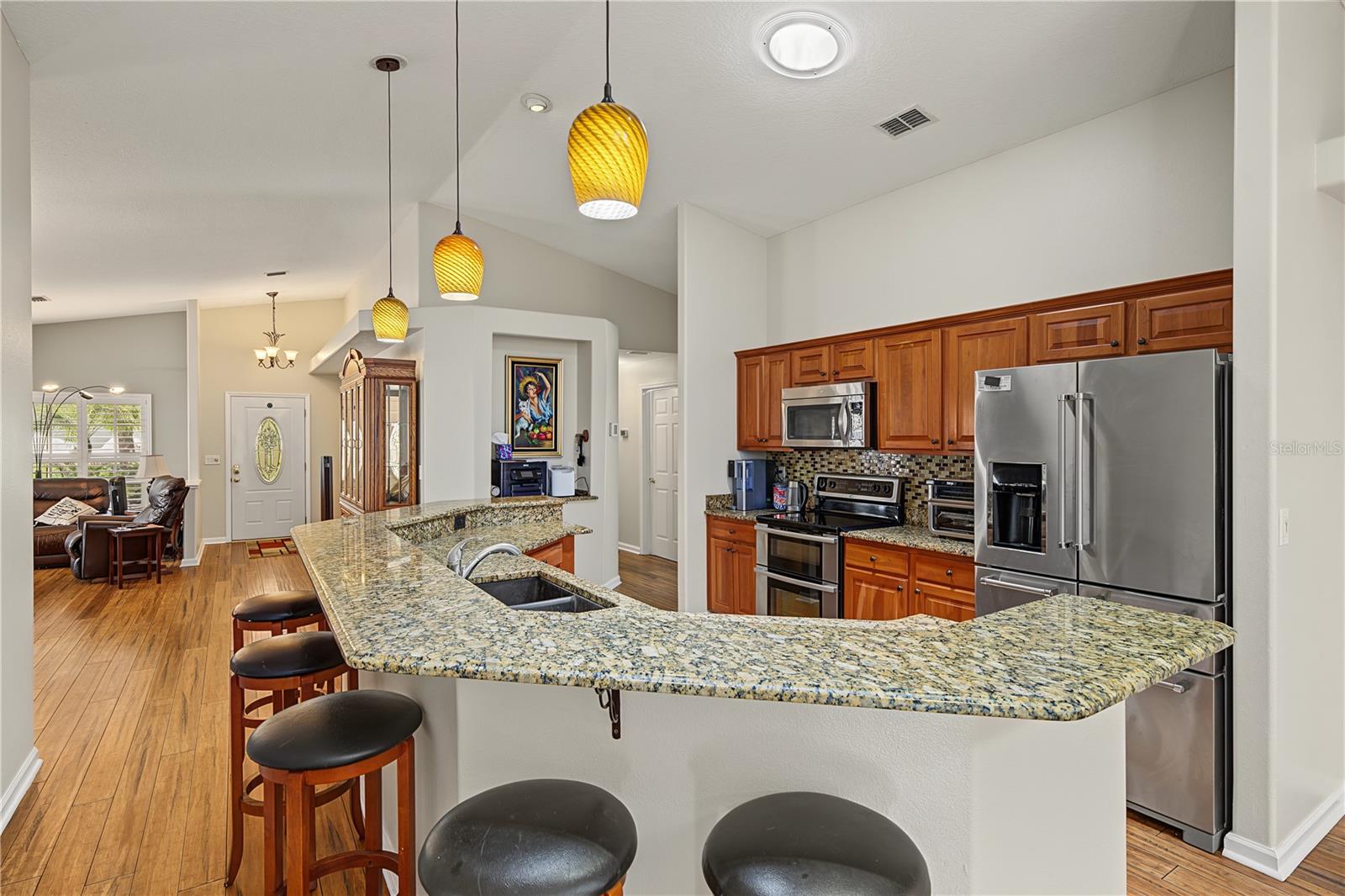 631 4TH AVENUE N, Safety Harbor, FL 34695