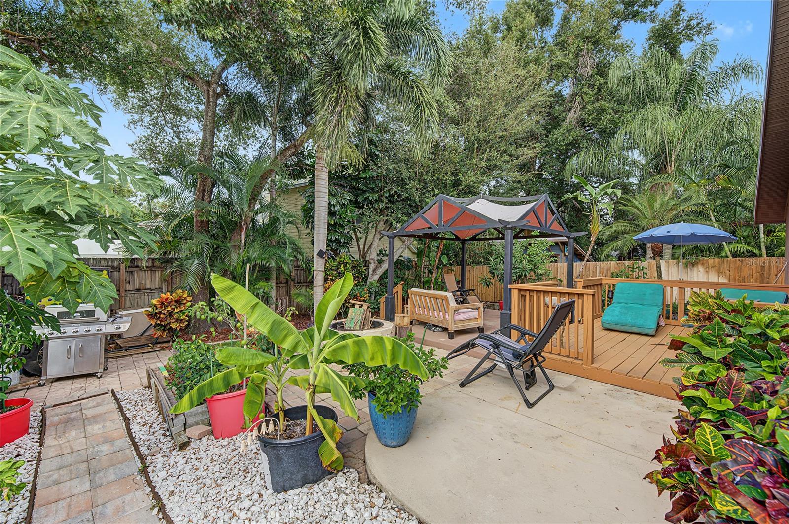 631 4TH AVENUE N, Safety Harbor, FL 34695