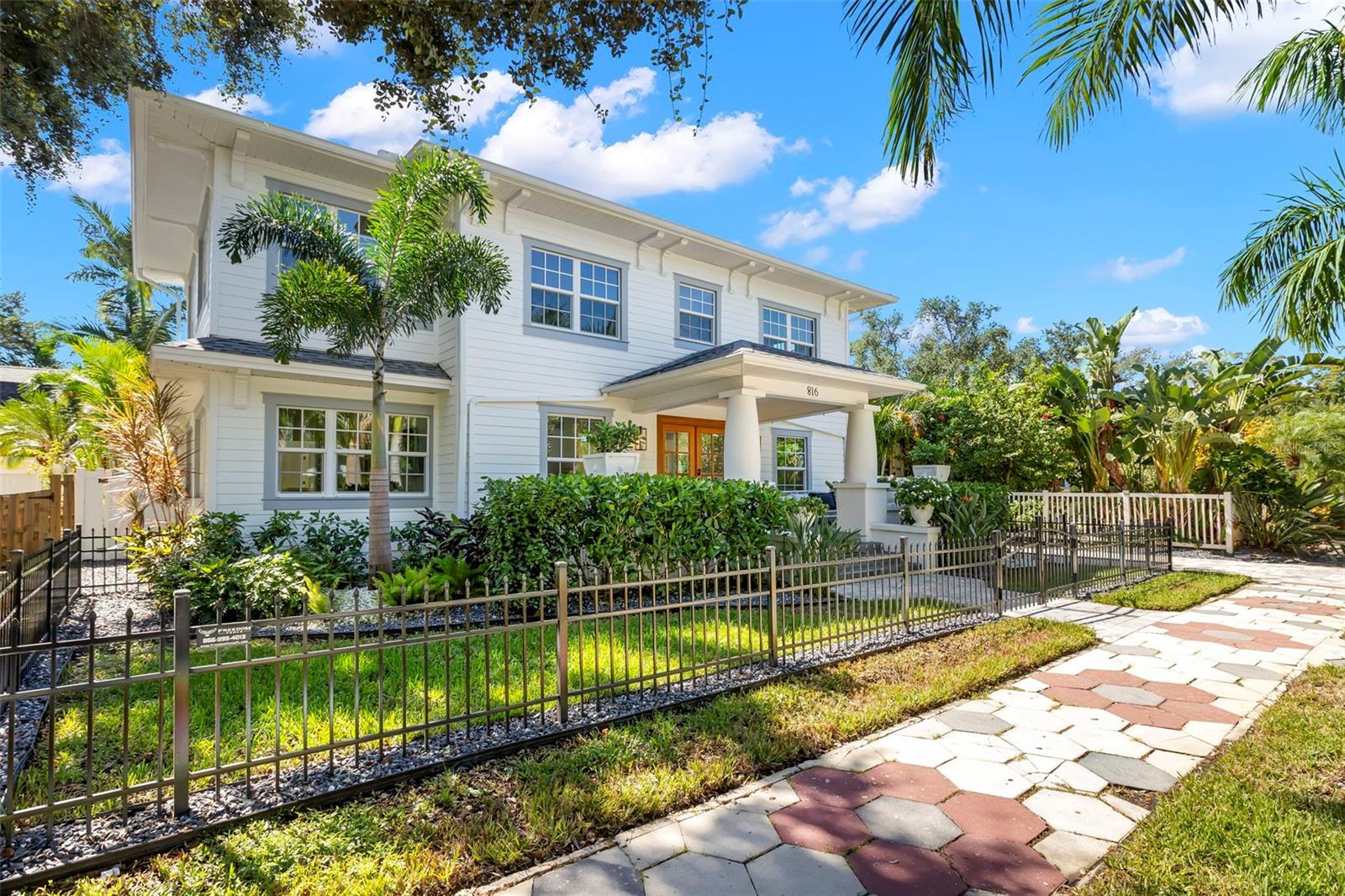 816 15TH AVENUE NE, St Petersburg, FL 33704 816 15TH AVENUE NE, St Petersburg, FL 33704