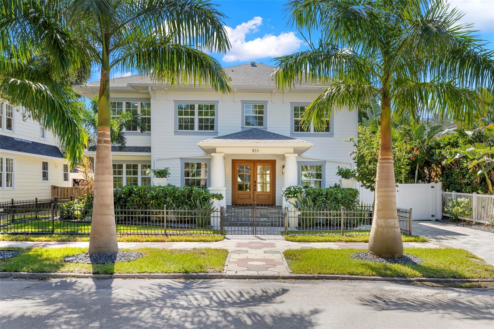 816 15TH AVENUE NE, St Petersburg, FL 33704