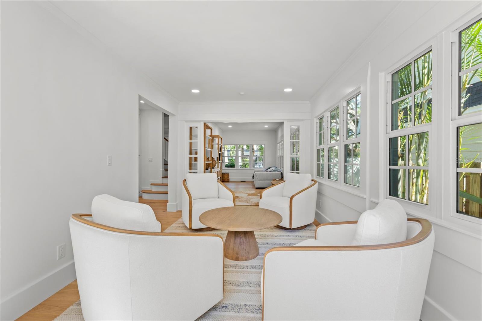 816 15TH AVENUE NE, St Petersburg, FL 33704