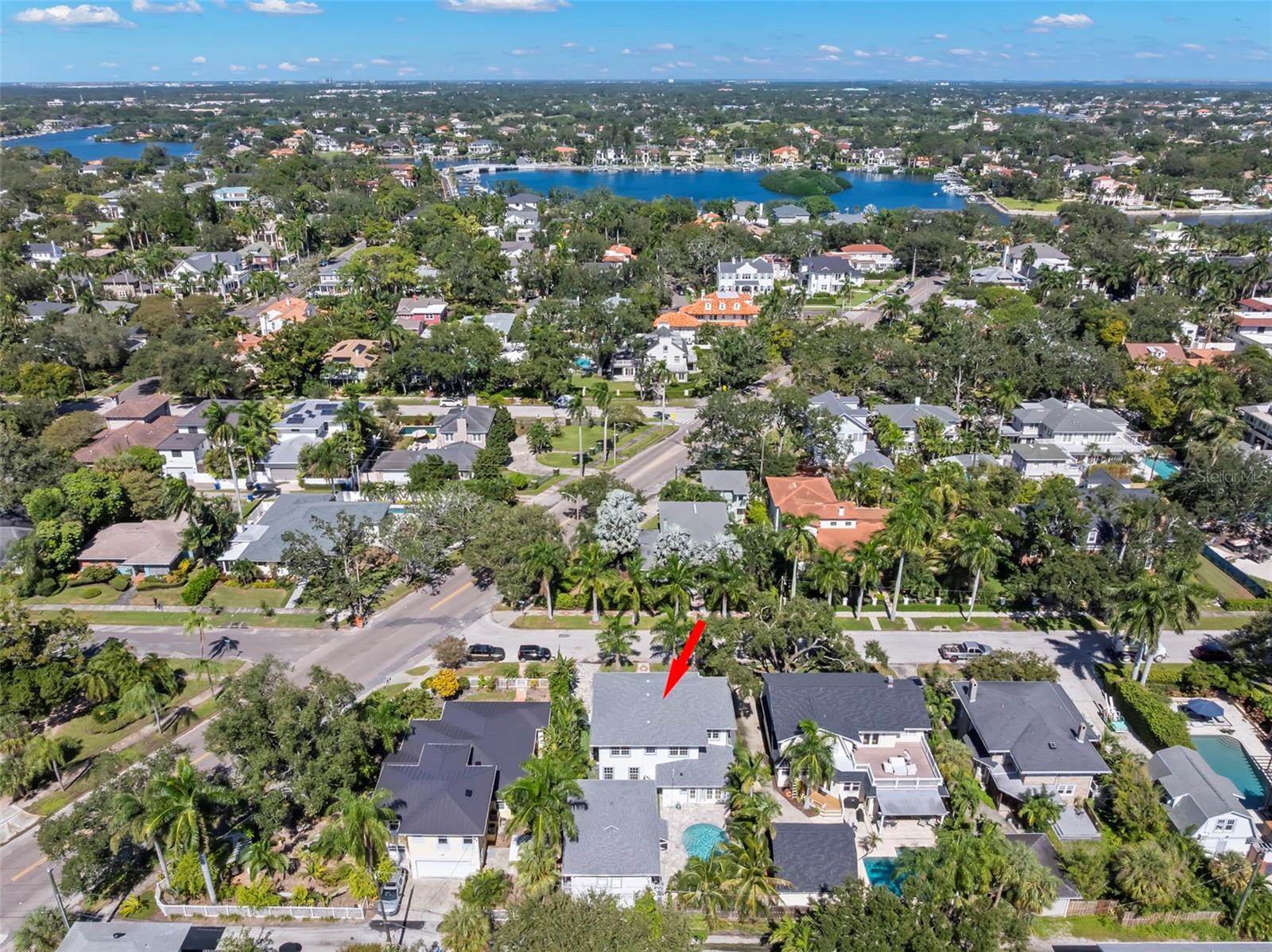 816 15TH AVENUE NE, St Petersburg, FL 33704