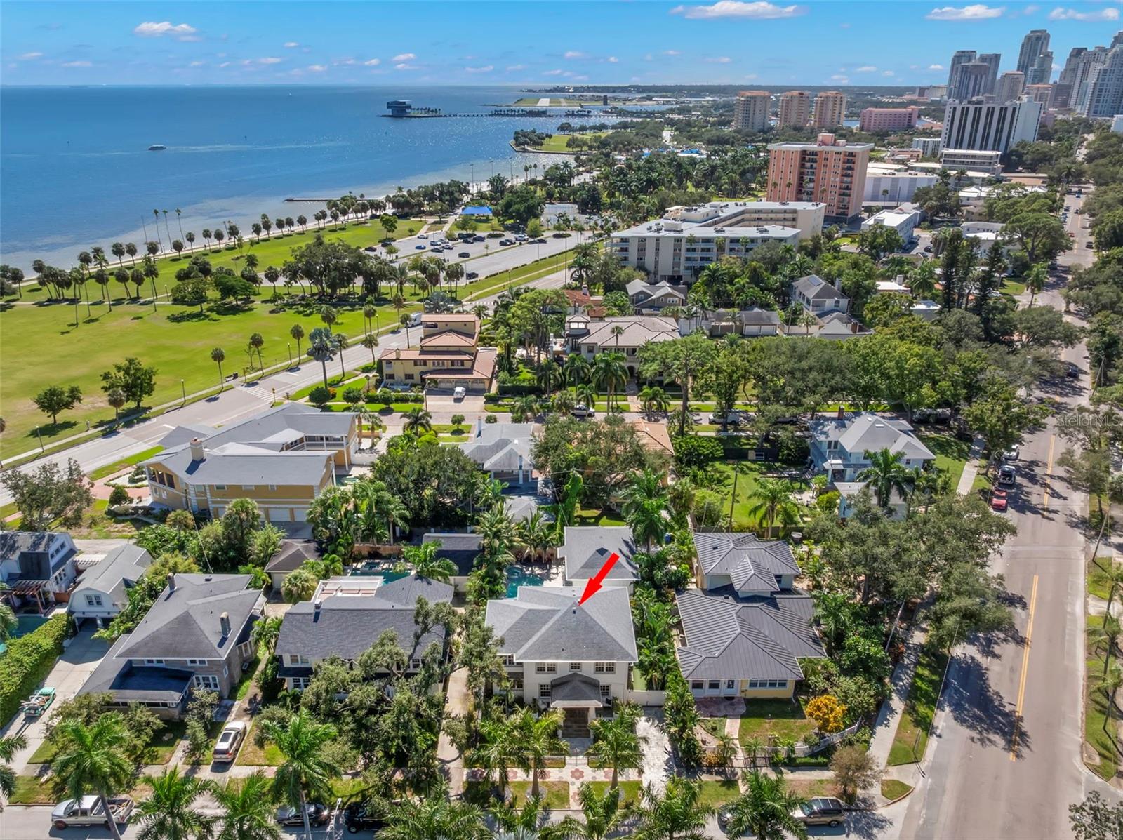 816 15TH AVENUE NE, St Petersburg, FL 33704