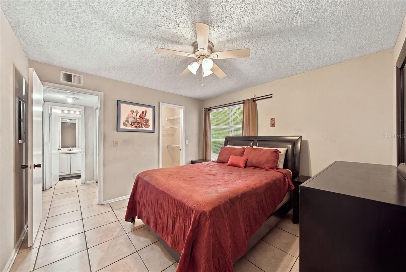 10020 STRAFFORD OAK COURT, #914, Tampa, FL 33624
