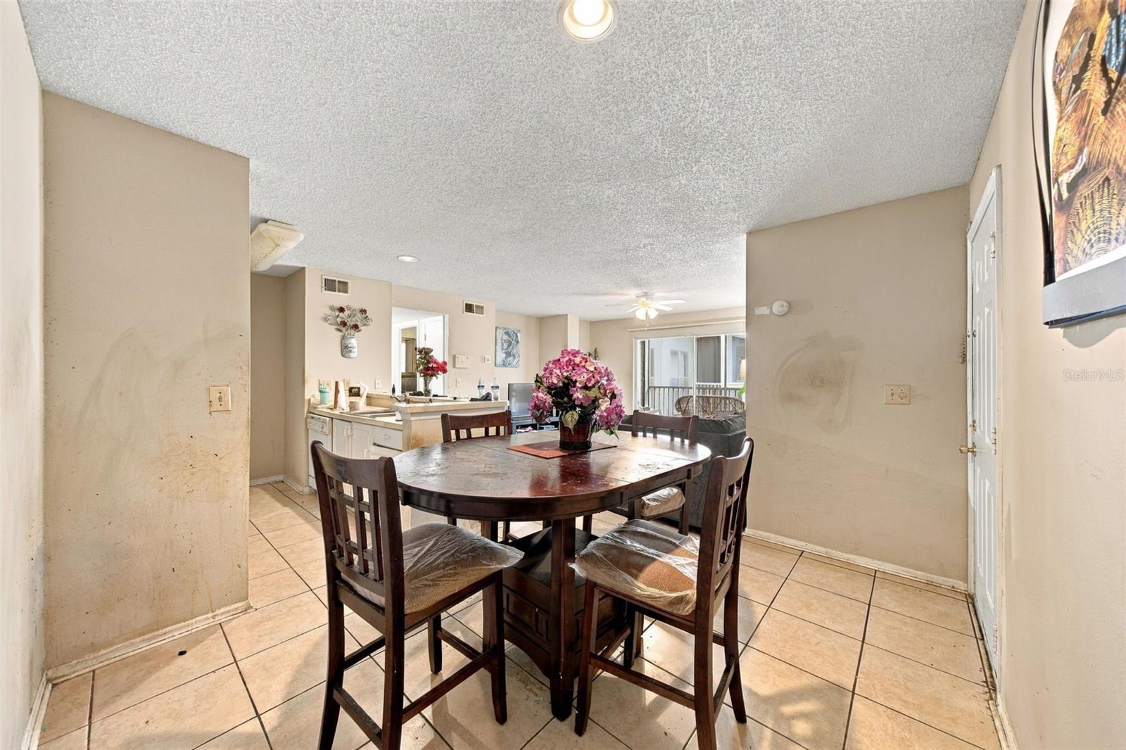 10020 STRAFFORD OAK COURT, #914, Tampa, FL 33624