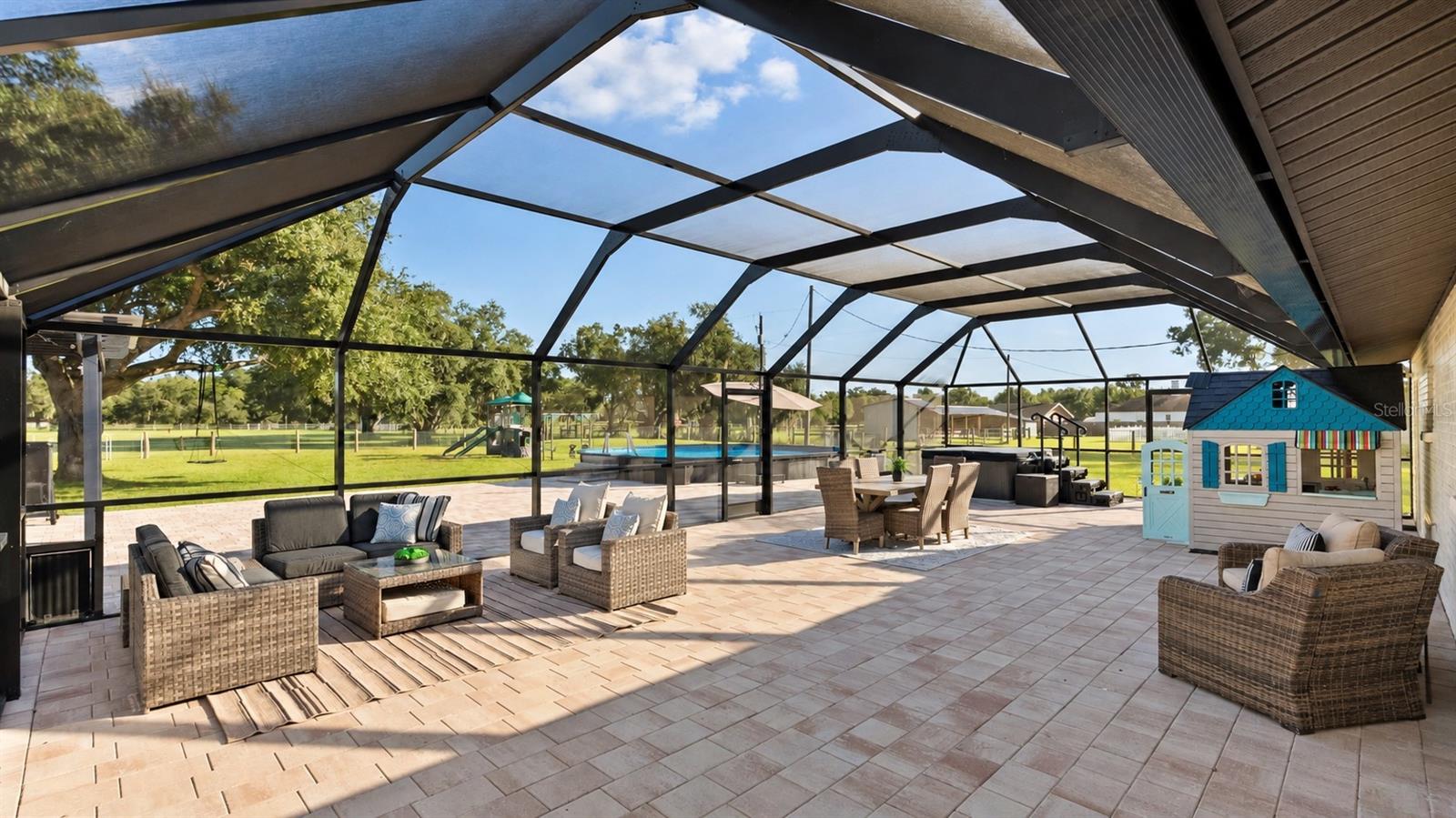 310 MOCCASIN HOLLOW ROAD, Lithia, FL 33547