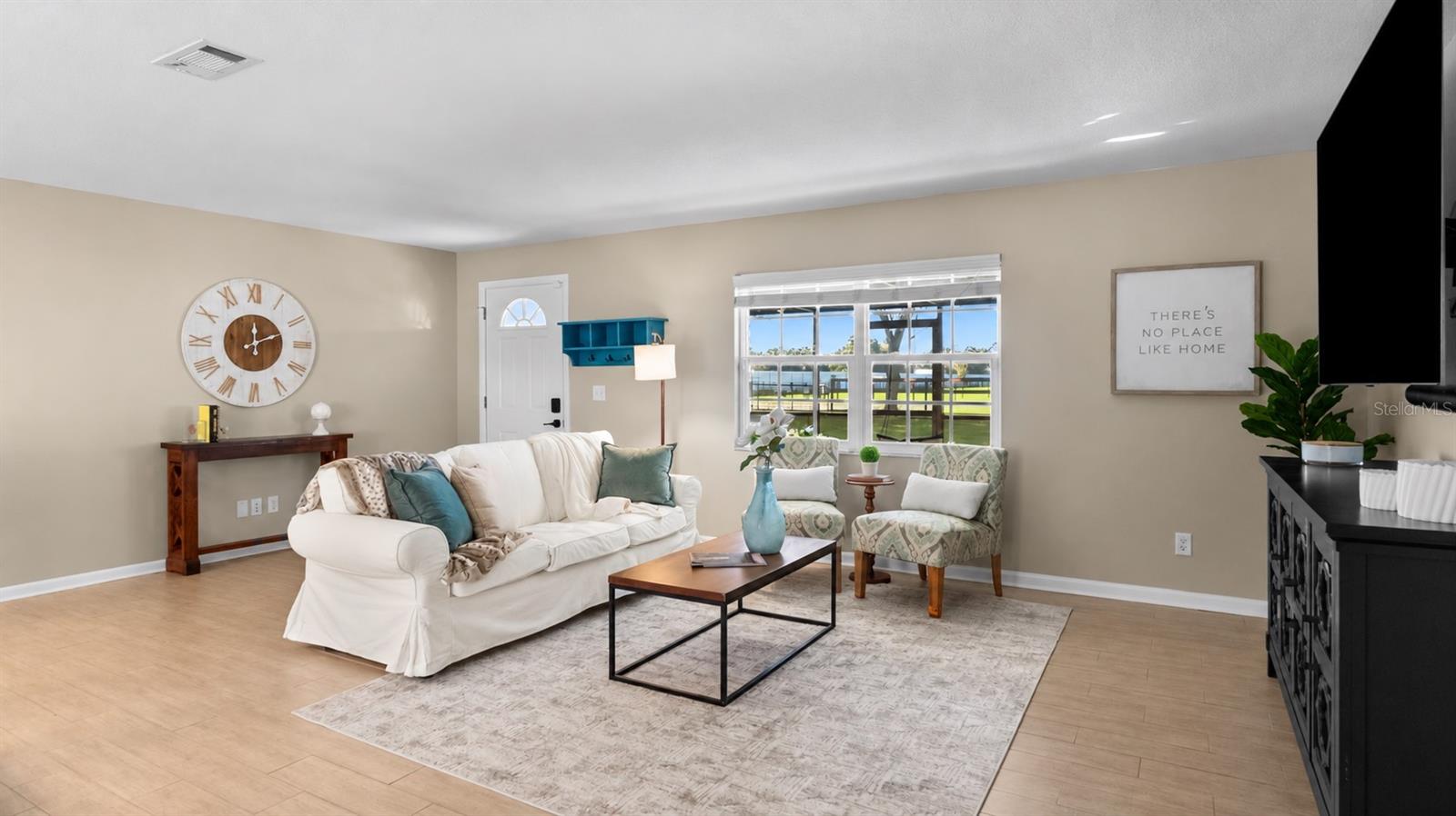 310 MOCCASIN HOLLOW ROAD, Lithia, FL 33547