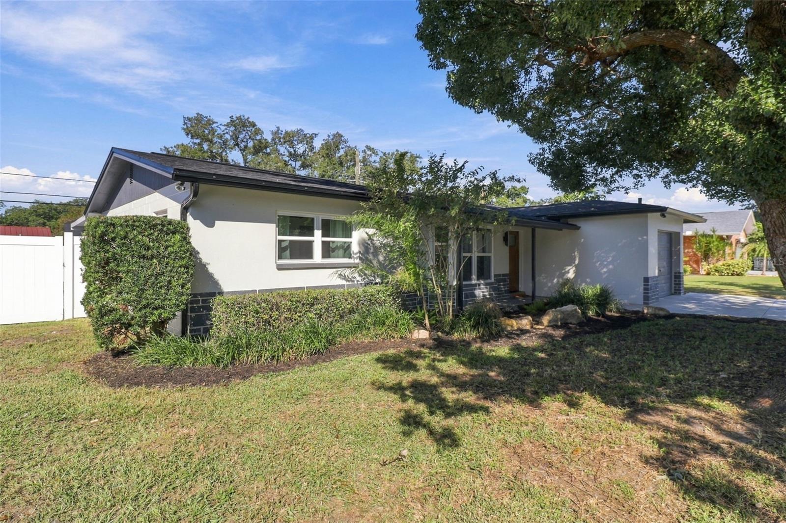 11218 116TH STREET, Seminole, FL 33778