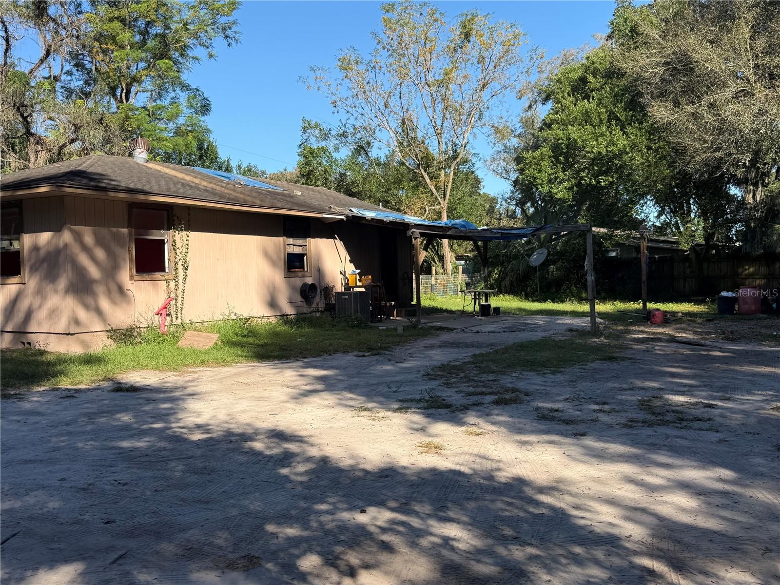 2011 NE 79TH PLACE, Ocala, FL 34479 2011 NE 79TH PLACE, Ocala, FL 34479