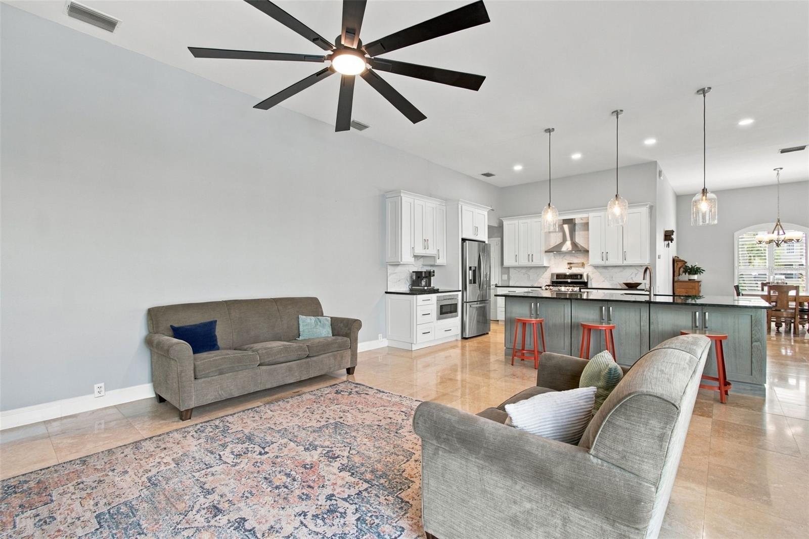 5406 E LONGBOAT, Tampa, FL 33615