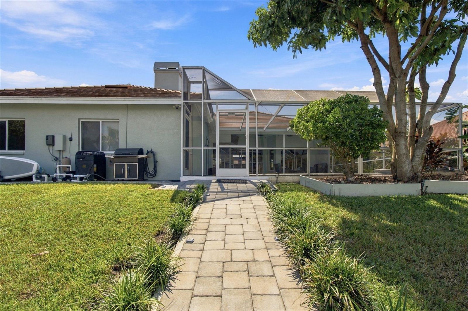 5406 E LONGBOAT, Tampa, FL 33615