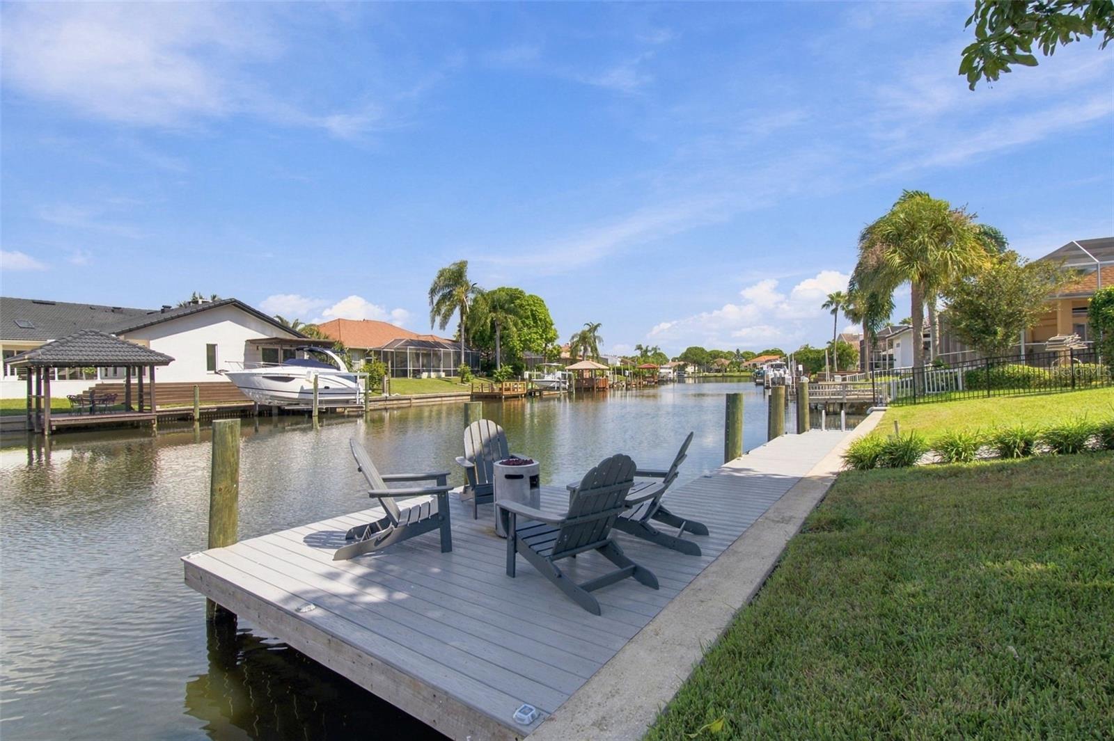 5406 E LONGBOAT, Tampa, FL 33615