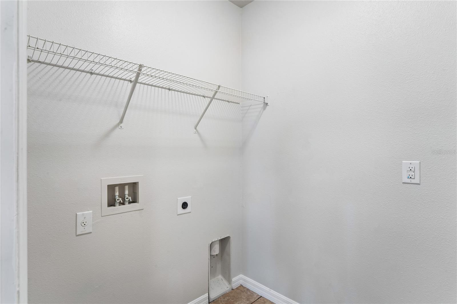 208 LONE DOVE LANE, Bradenton, FL 34212