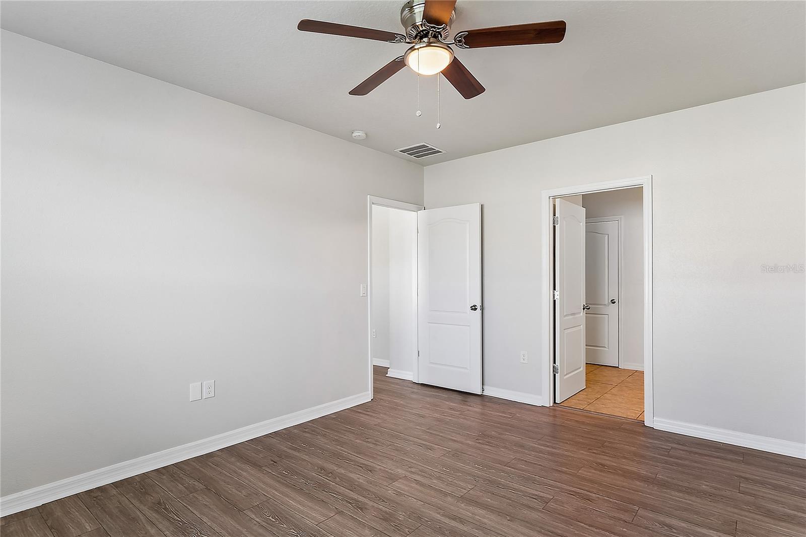 208 LONE DOVE LANE, Bradenton, FL 34212