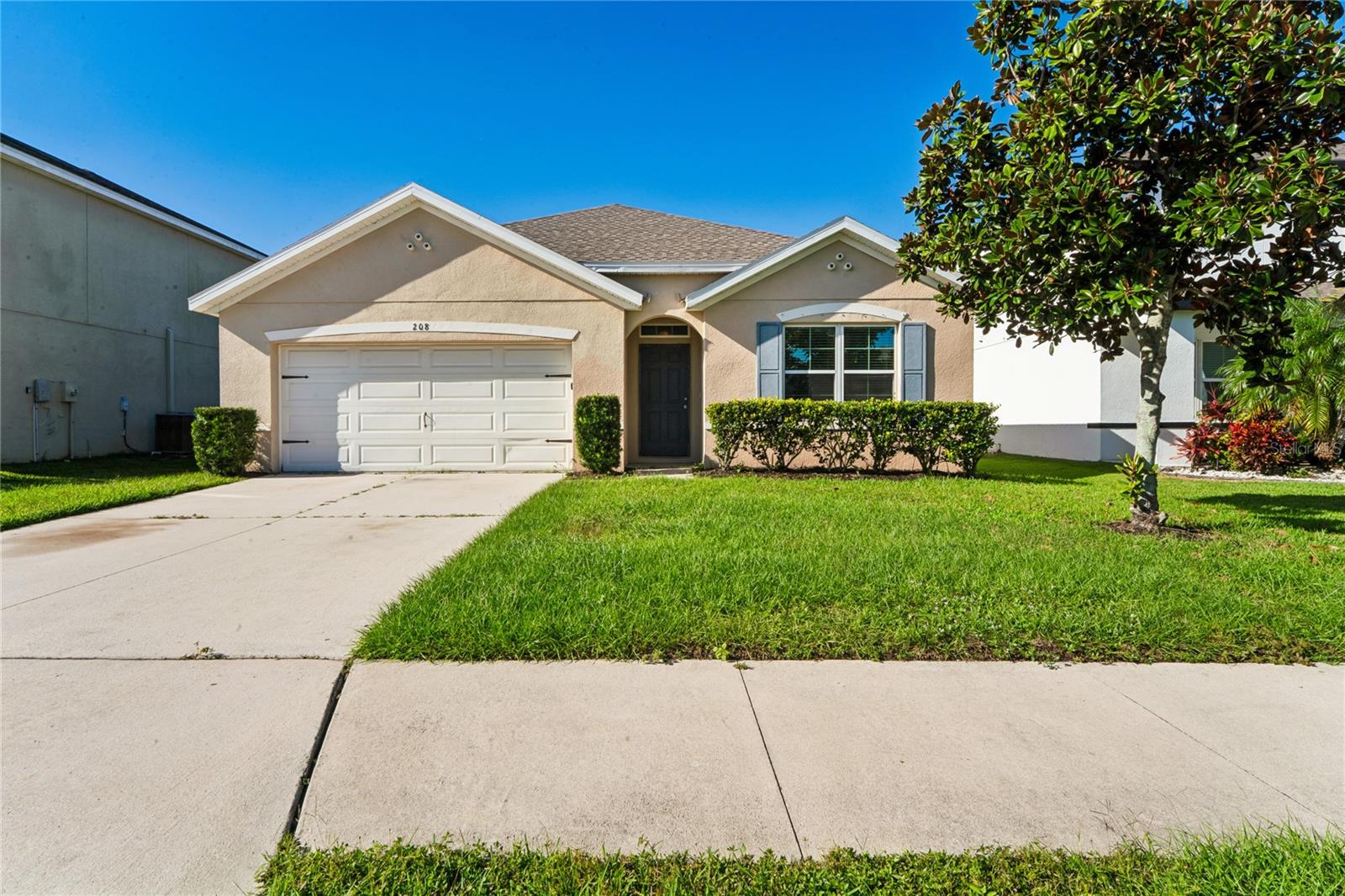 208 LONE DOVE LANE, Bradenton, FL 34212