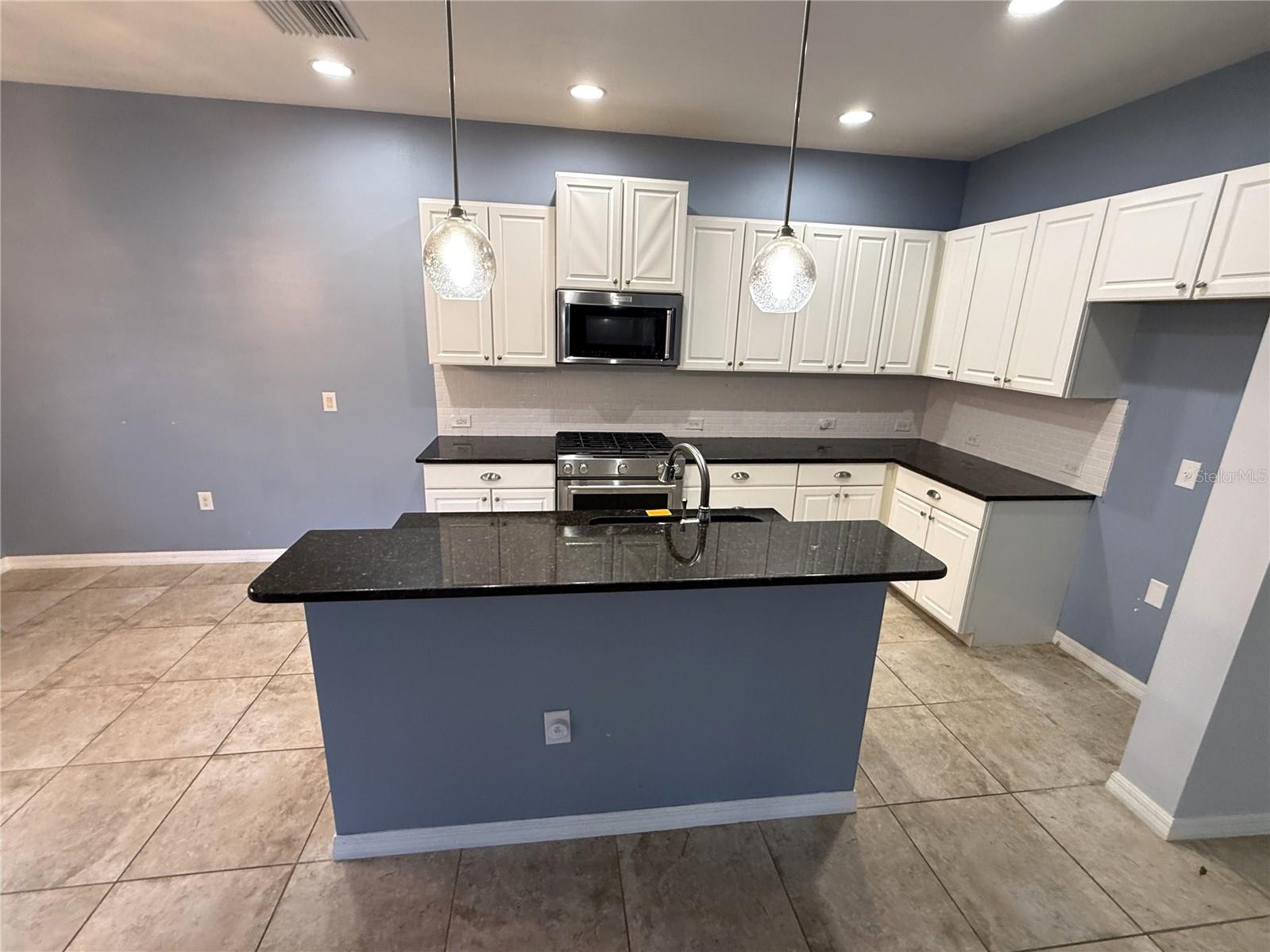 12196 ALACHUA LANE, Venice, FL 34293