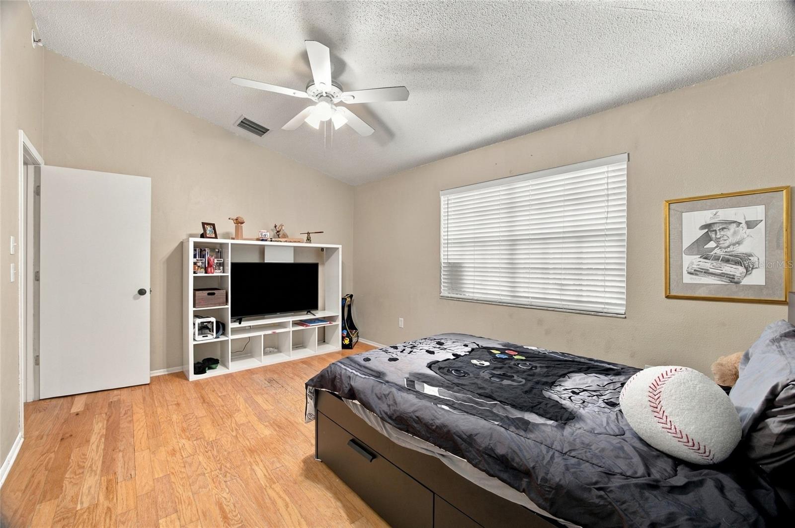 18509 BITTERN AVENUE, Lutz, FL 33558