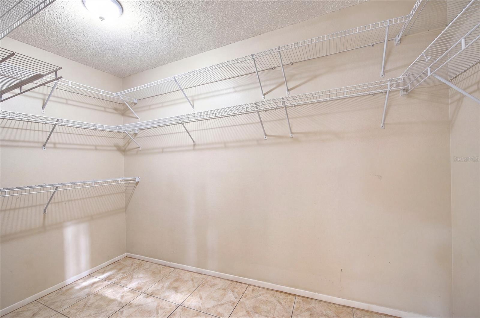 18509 BITTERN AVENUE, Lutz, FL 33558