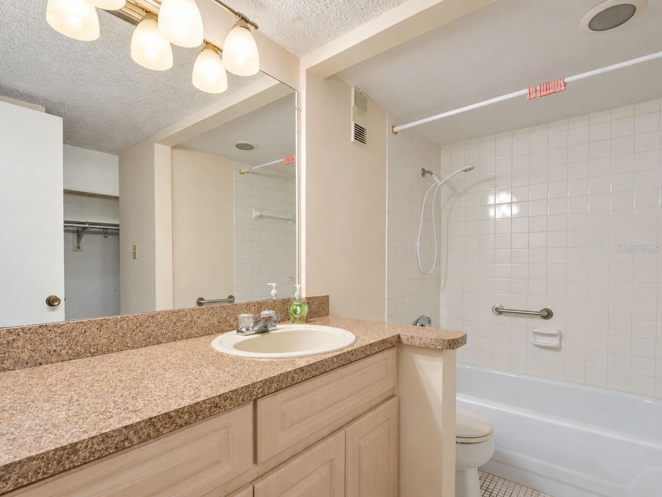 503 WINDRUSH BAY DRIVE, Tarpon Springs, FL 34689
