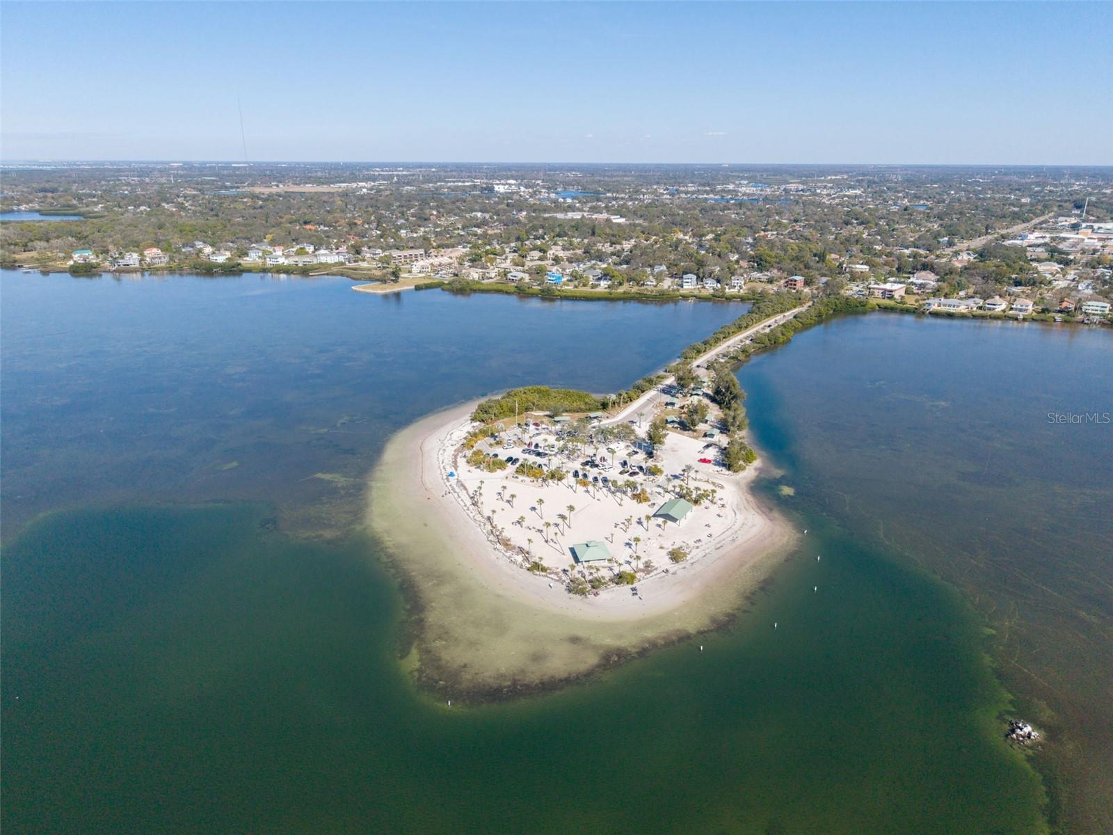 503 WINDRUSH BAY DRIVE, Tarpon Springs, FL 34689