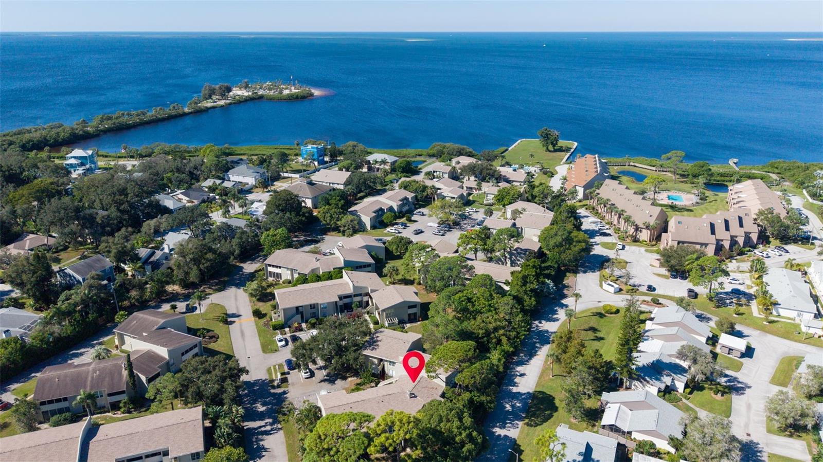 503 WINDRUSH BAY DRIVE, Tarpon Springs, FL 34689