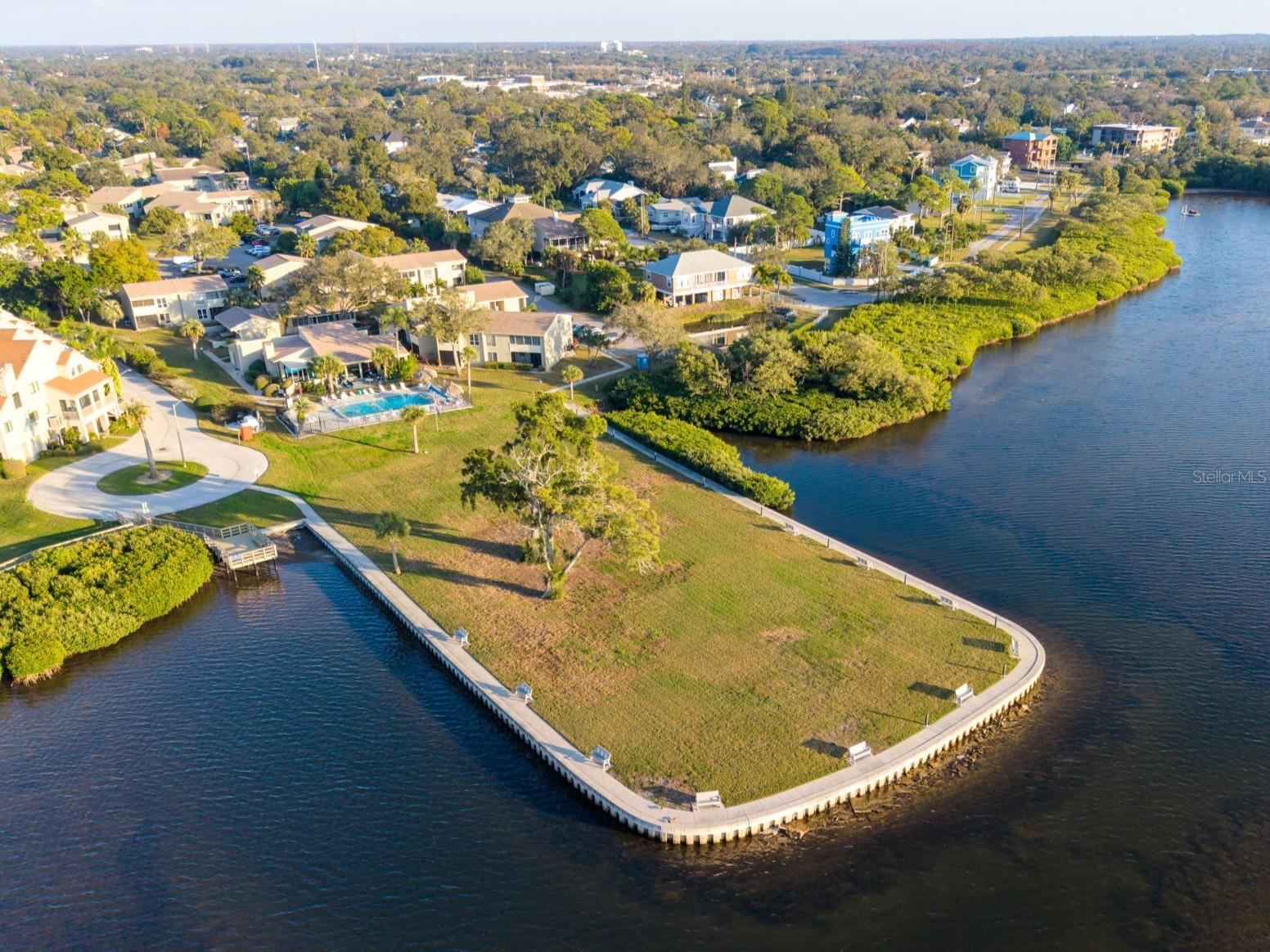 503 WINDRUSH BAY DRIVE, Tarpon Springs, FL 34689