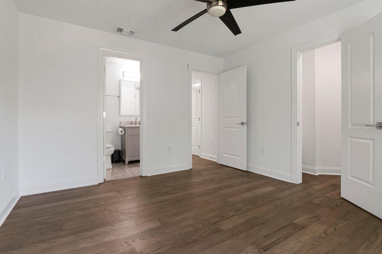9481 HIGHLAND OAK DR., #514, Tampa, FL 33647