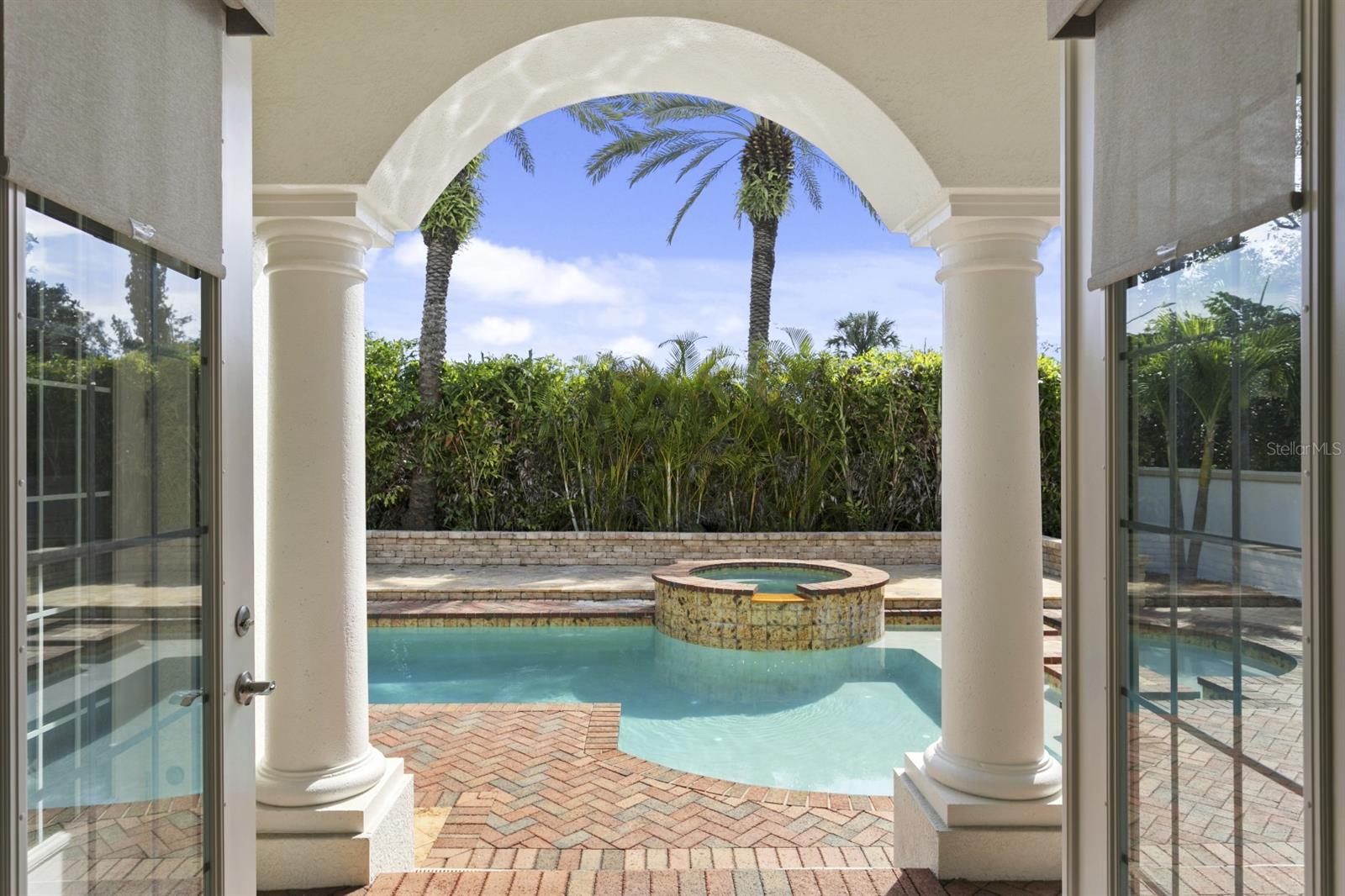 6123 YEATS MANOR DRIVE, Tampa, FL 33616