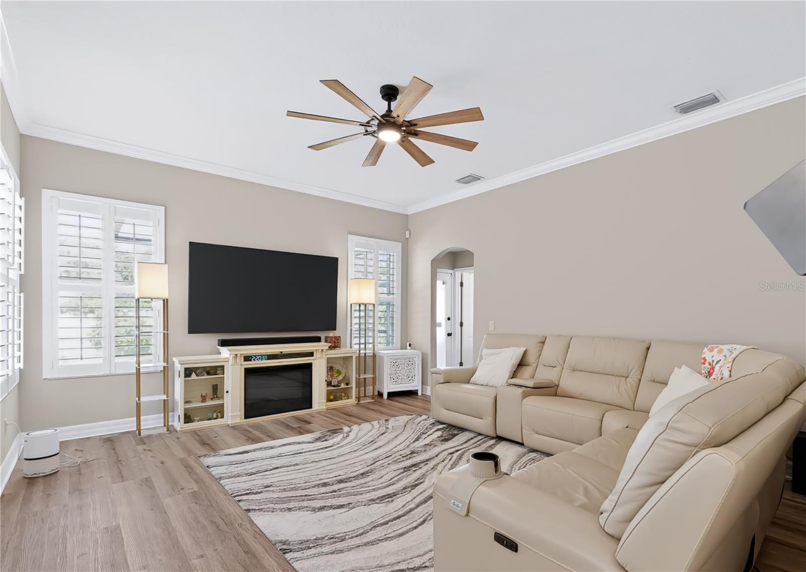 12541 LEATHERLEAF DRIVE, Tampa, FL 33626