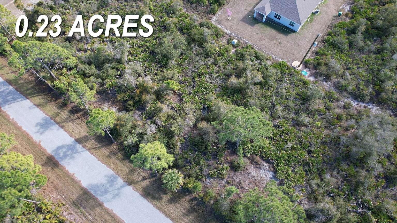 Aerial view with approximate acreage overlay; not a survey.