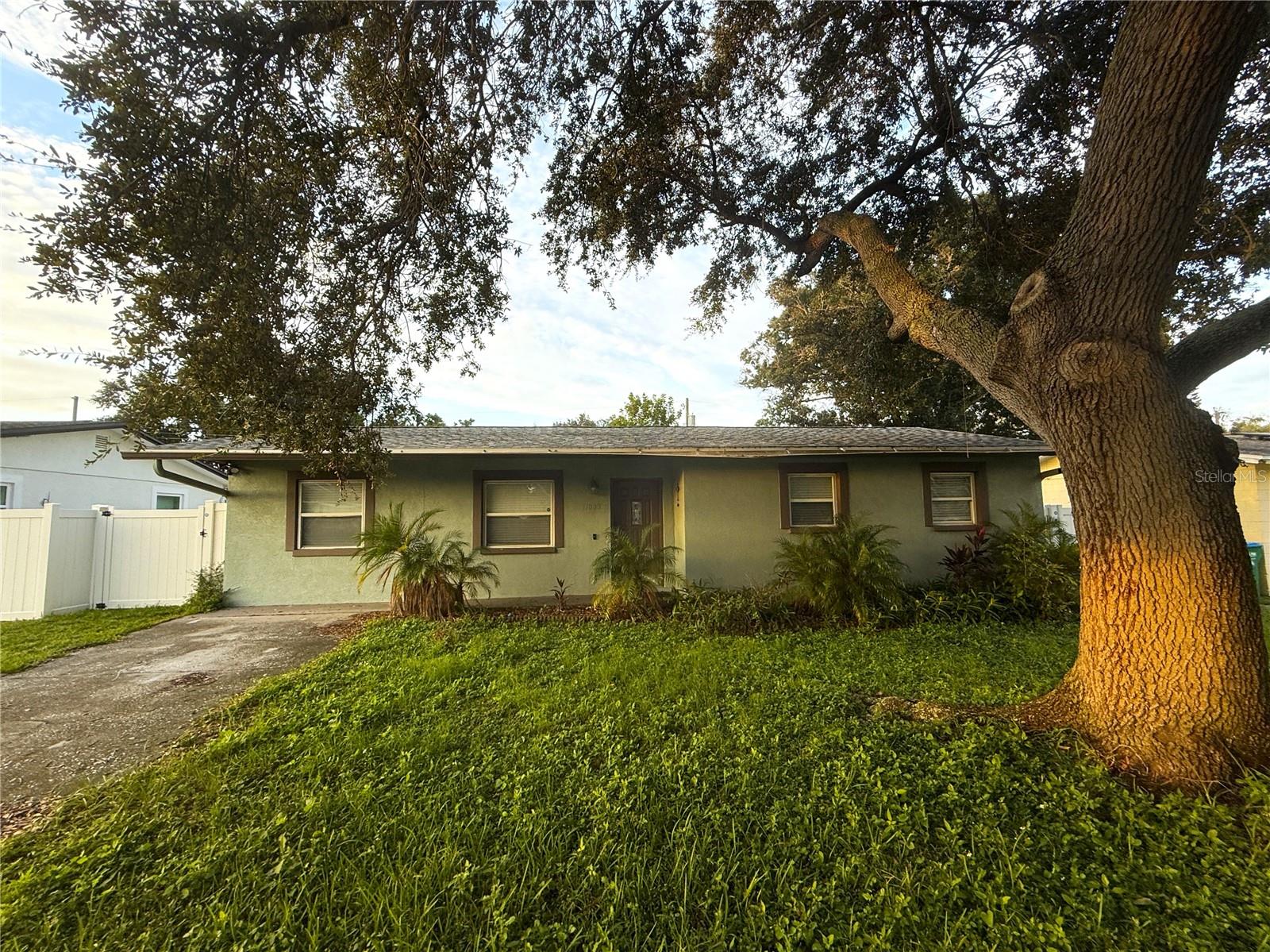 11083 Valencia Blvd 11083 Valencia Blvd