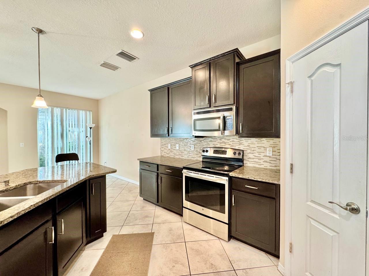 7001 INTERBAY BOULEVARD, #102, Tampa, FL 33616