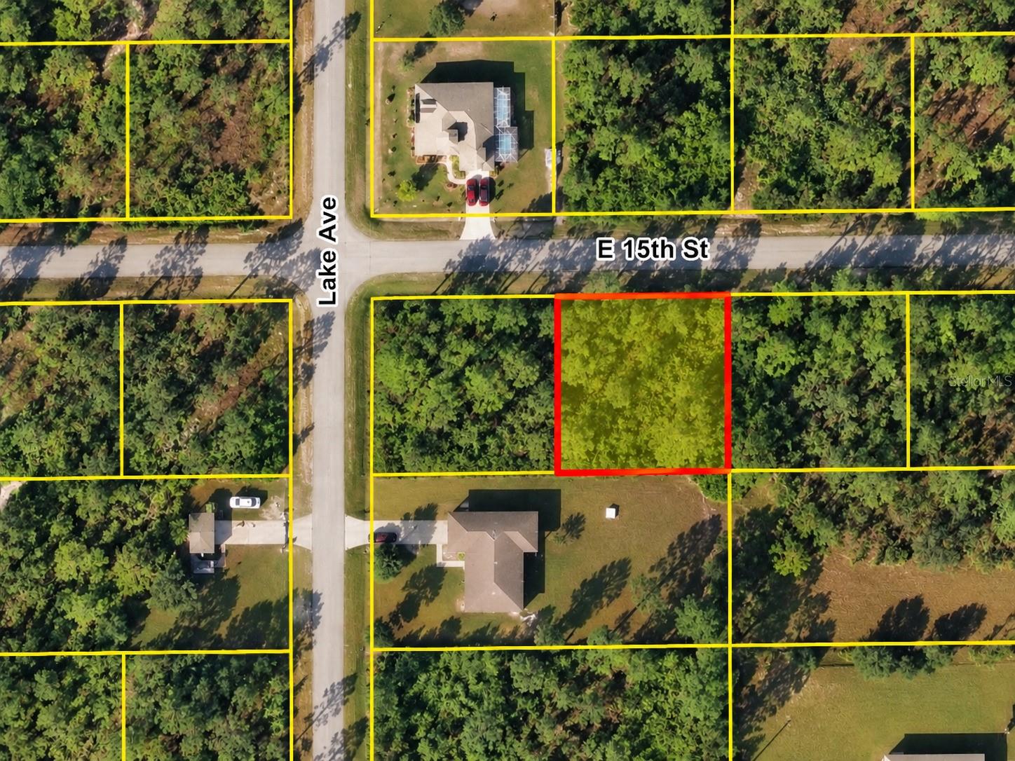902 E 15TH STREET, Lehigh Acres, FL 33972 902 E 15TH STREET, Lehigh Acres, FL 33972