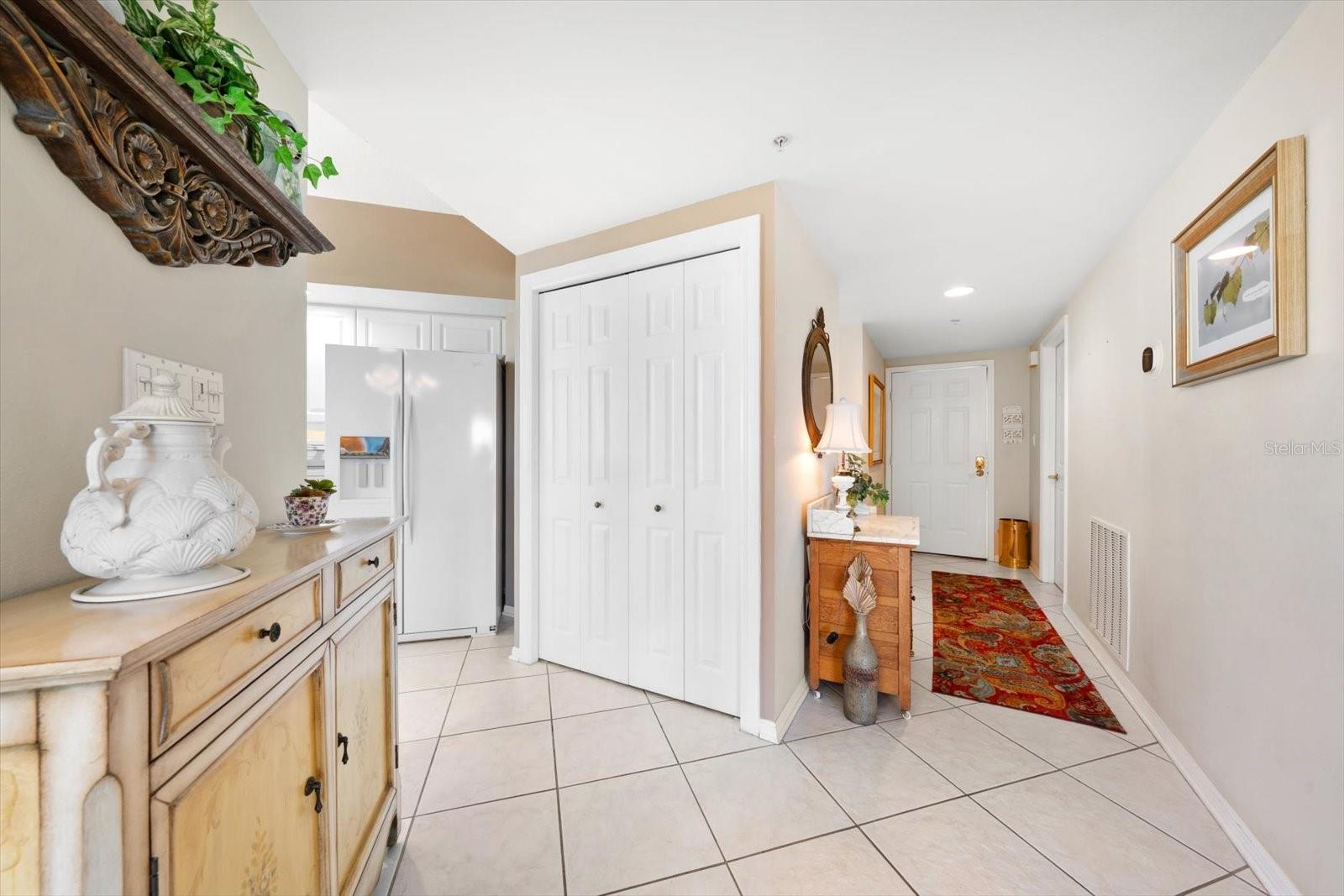 6450 SHORELINE DRIVE, #9506, Seminole, FL 33708