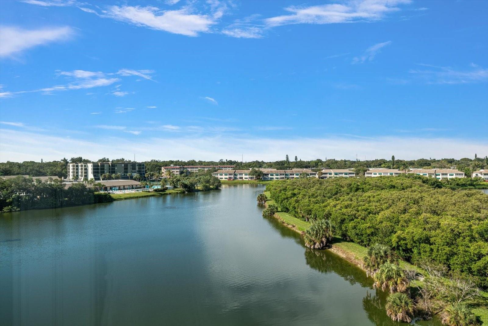 6450 SHORELINE DRIVE, #9506, Seminole, FL 33708