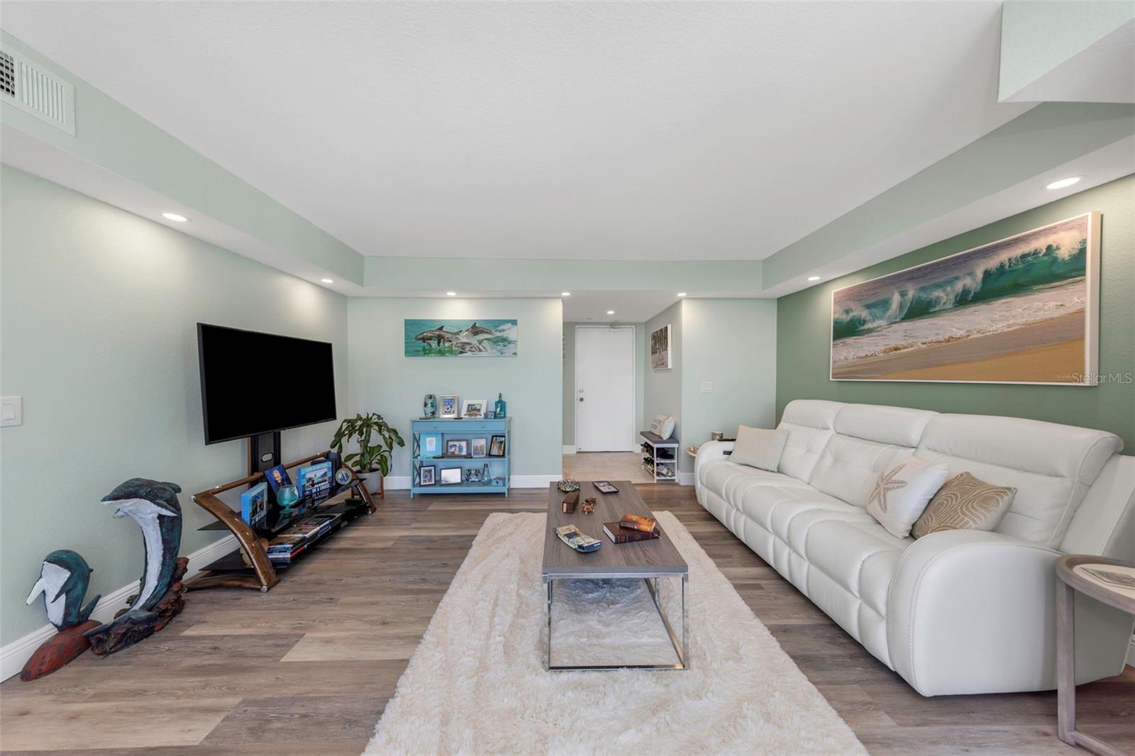 736 ISLAND WAY, #601, Clearwater, FL 33767