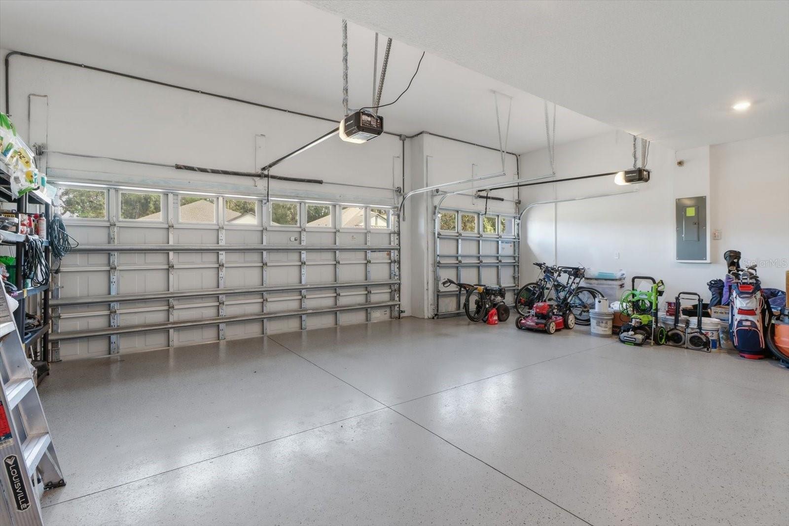Three Car Garage