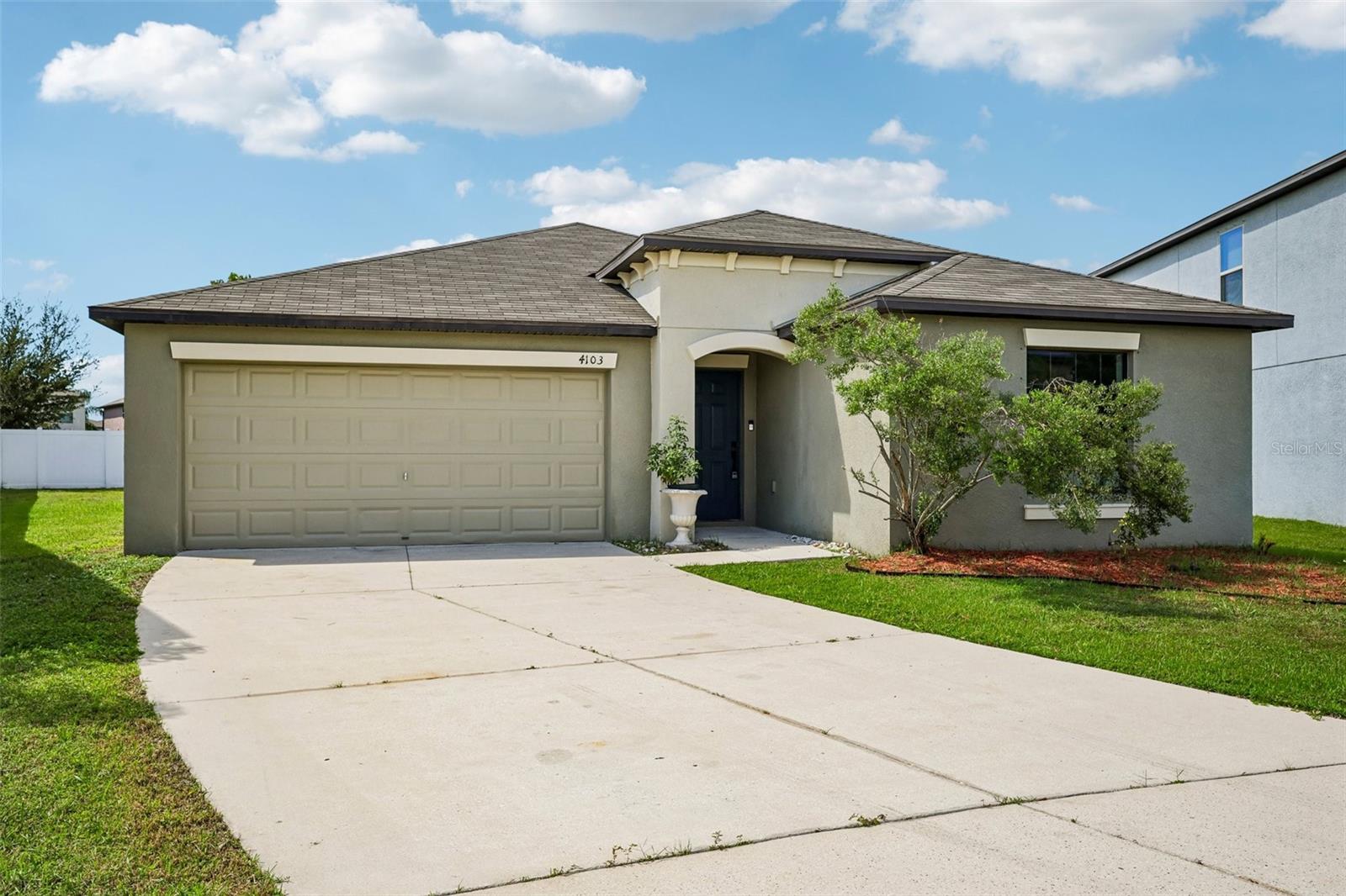 4103 GLOBE THISTLE DRIVE, Tampa, FL 33619