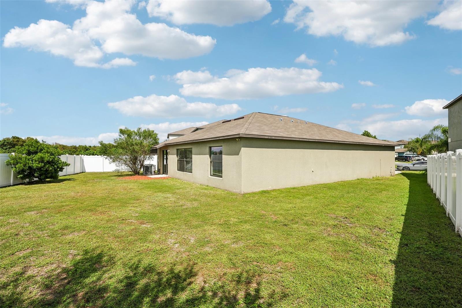 4103 GLOBE THISTLE DRIVE, Tampa, FL 33619