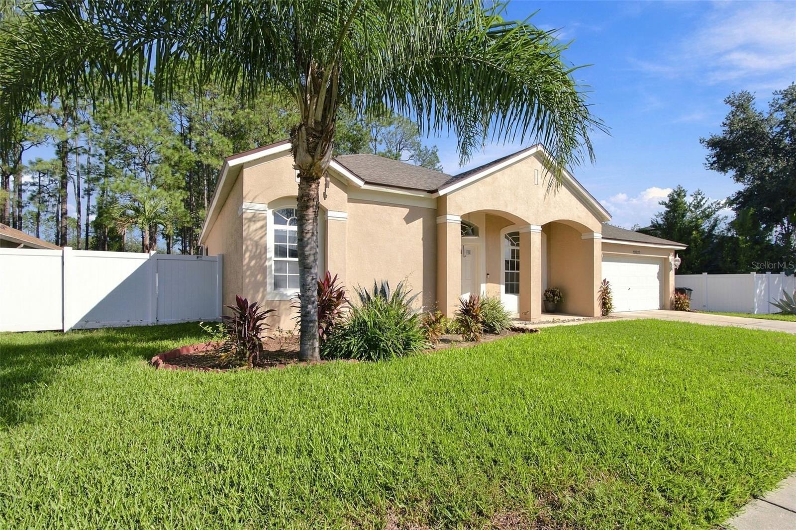 20827 WOODVALE LANE, Land O Lakes, FL 34638