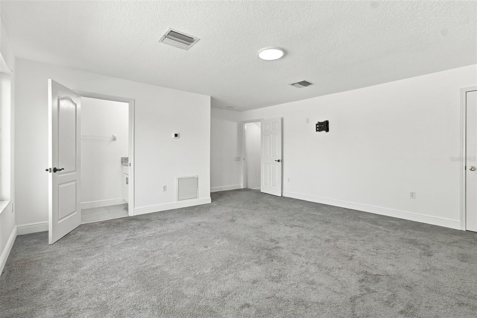 20827 WOODVALE LANE, Land O Lakes, FL 34638