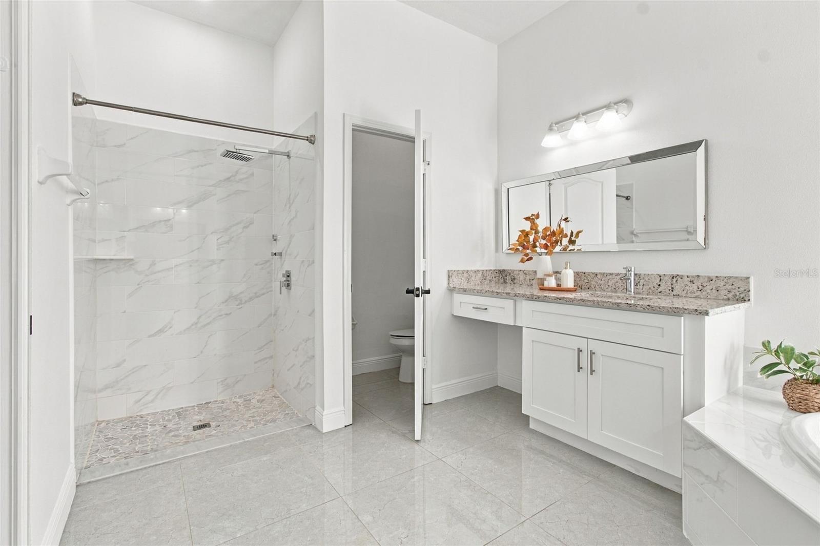 20827 WOODVALE LANE, Land O Lakes, FL 34638