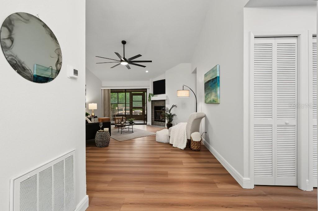 3010 LONGBROOKE WAY, Clearwater, FL 33760