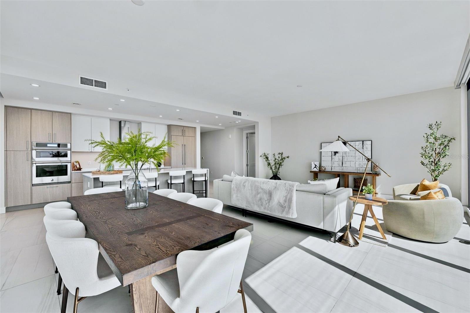 275 1ST AVENUE S, #3606, St Petersburg, FL 33701