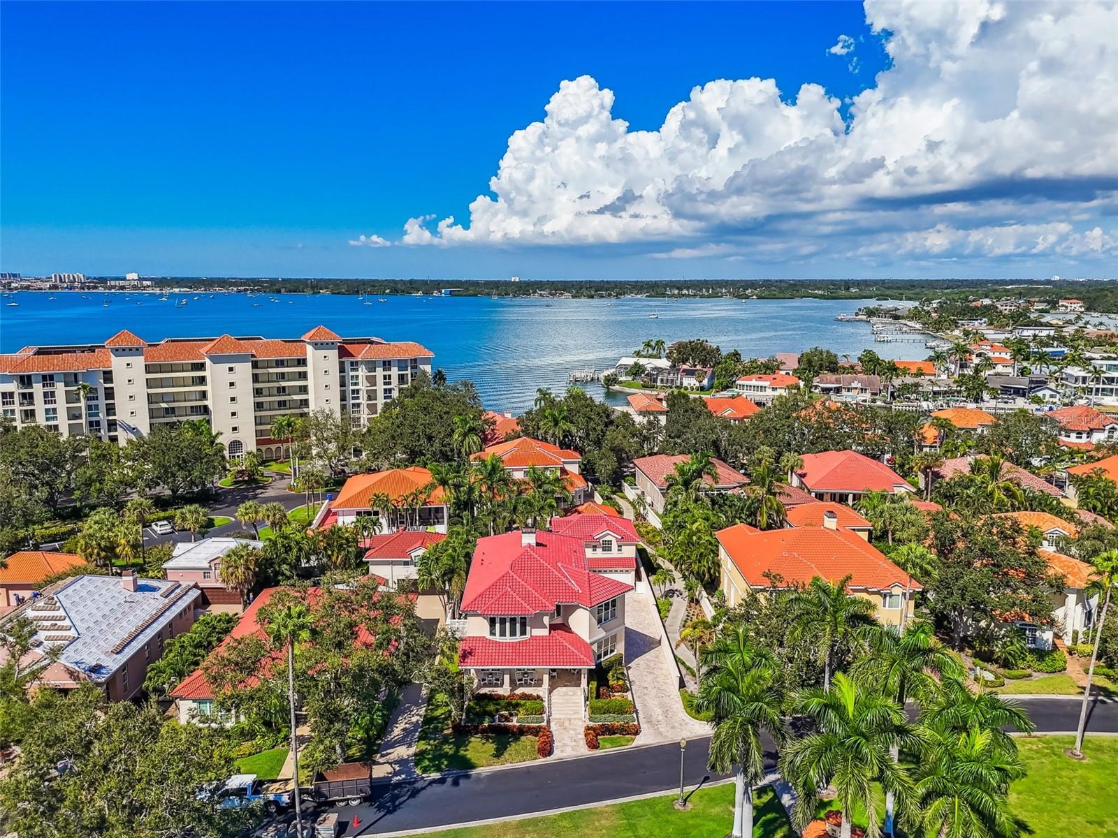 4707 SKIMMER WAY S, St Petersburg, FL 33711 4707 SKIMMER WAY S, St Petersburg, FL 33711