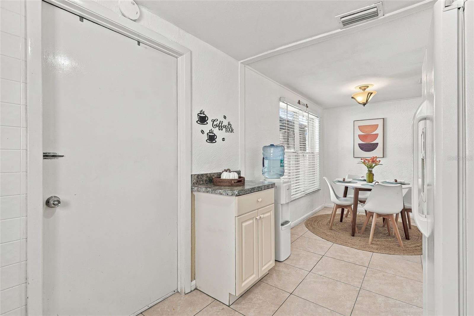 Entry to laundry room