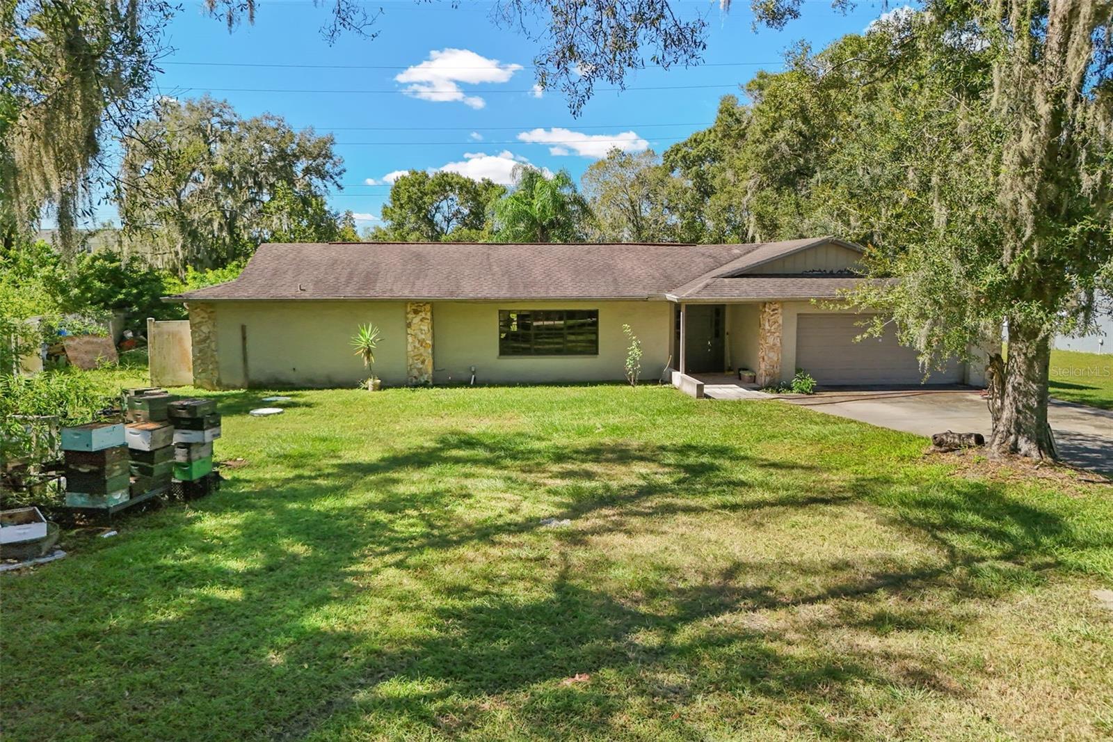6912 SENOJ DRIVE, Tampa, FL 33610 6912 SENOJ DRIVE, Tampa, FL 33610