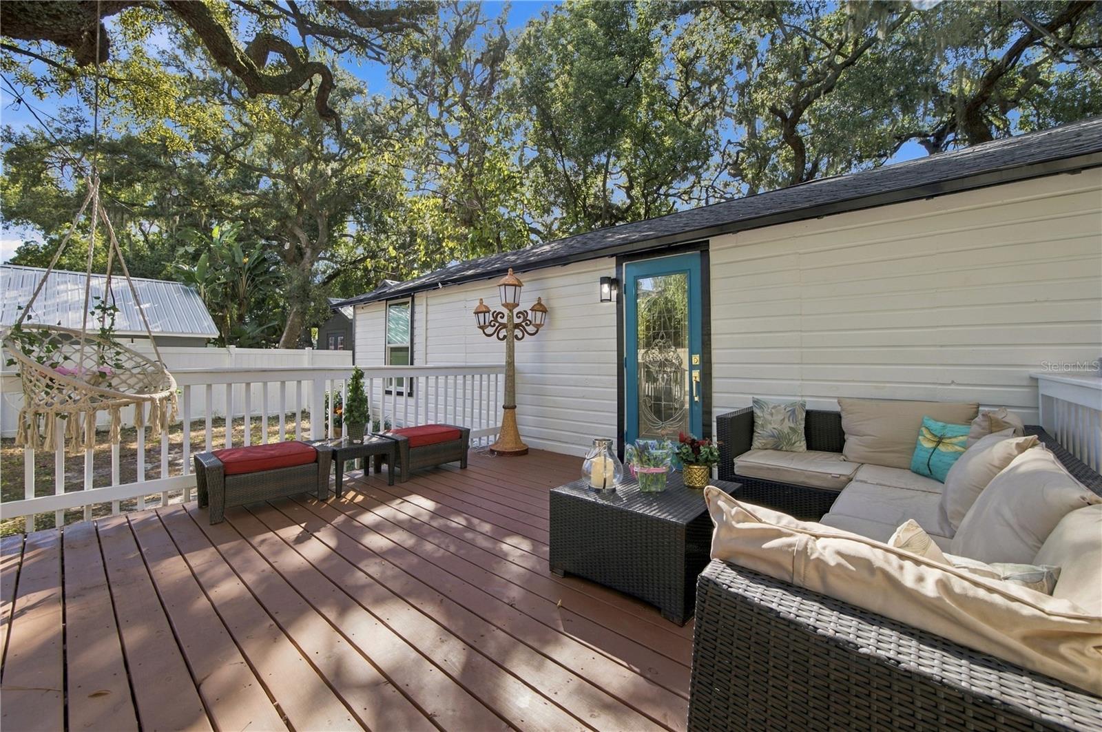 1503 E POWHATAN AVENUE, Tampa, FL 33610